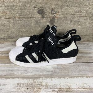 Adidas Low Top Sneakers